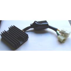 Regulateur HONDA VFR800Fi Interceptor 00-01 (010625) - TourMax