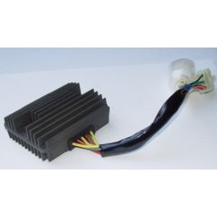 Regulateur HONDA VFR800 / VFR800A 04-09 (010629) - TourMax