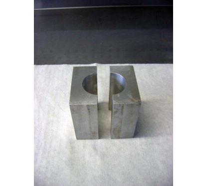 Brides de tube de fourche KAYABA Ø48mm