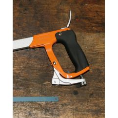 Monture de scie à métaux BETA avec système de tension lame à déclenchement