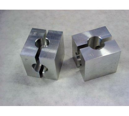 Brides de tige KAYABA Ø16/18mm