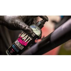 Spray pour surface mate MUC-OFF Matt Finish Detailer - 250ml (x12)