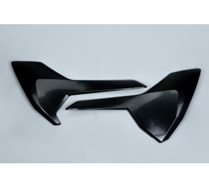 Plaques latérales UFO