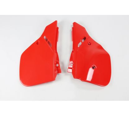 Plaques latérales UFO