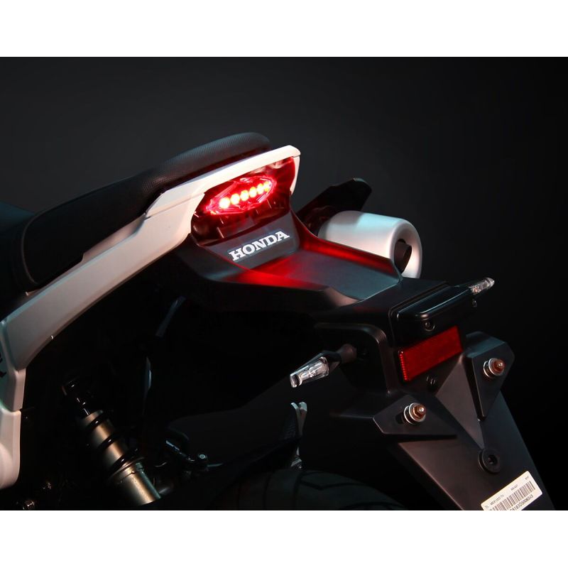 Feu arrière Infinity