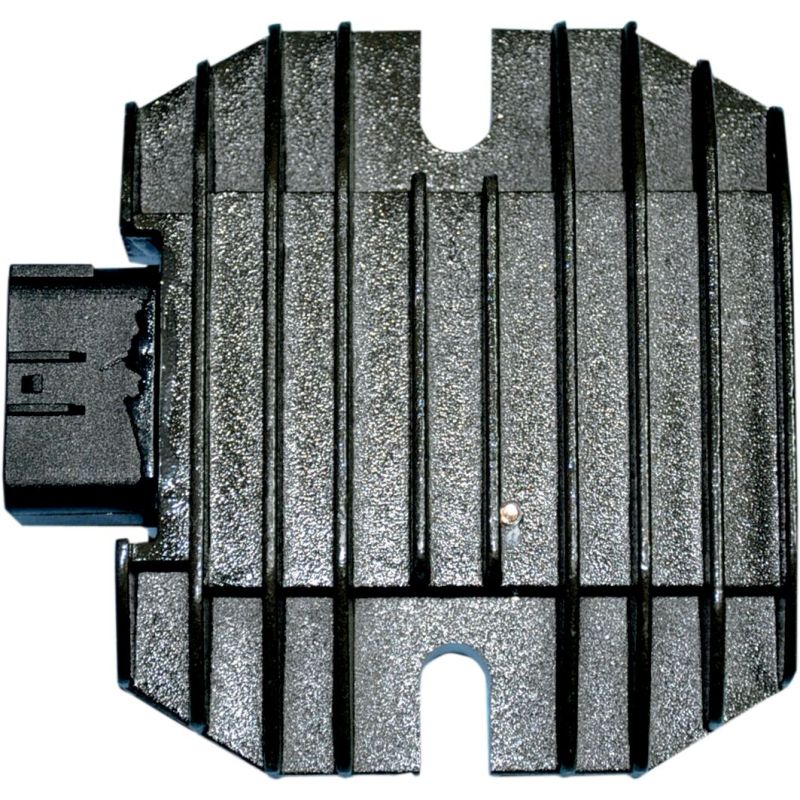 Redresseur et régulateur