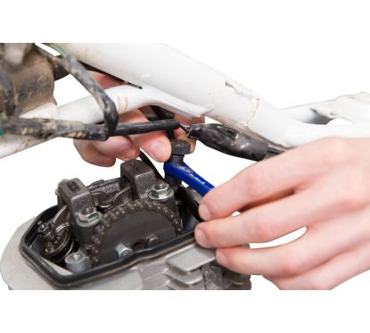 Douille de réglage de poussoir