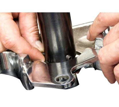 Outil de pose de roulement conique