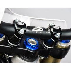 Supports de guidon pour tés de fourche OEM