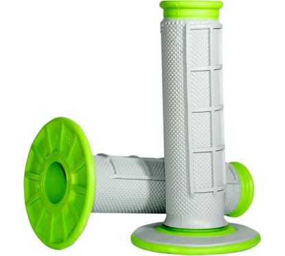 Poignées à double composé pour tout-terrain