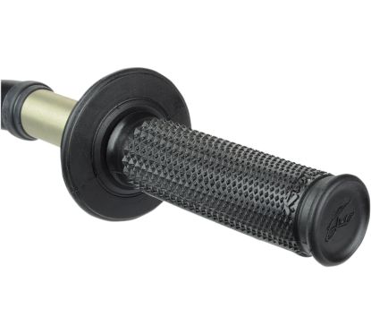 Poignées à double composé Ultra Tacky