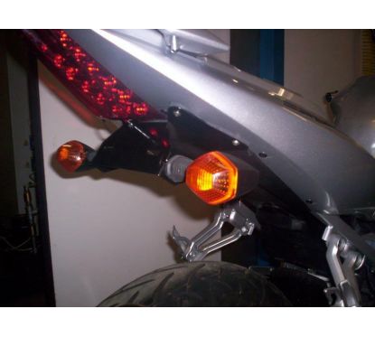 Support de plaque R&G RACING pour SV650 '03-06, SV1000 '03-08