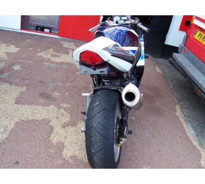 Support de plaque R&G RACING pour GSXR1000 03-04