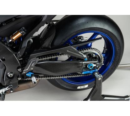 Garde-boue arrière LIGHTECH - carbone brillant