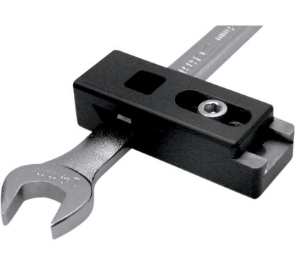 Clé à œil ajustable