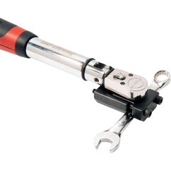 Clé à œil ajustable