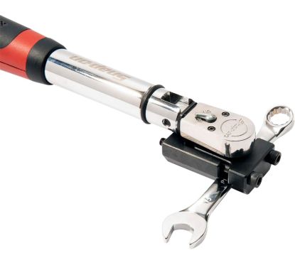 Clé à œil ajustable